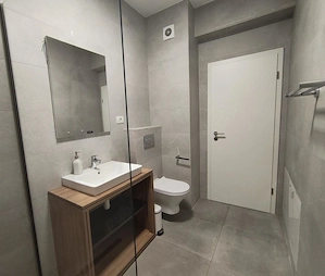 3 camere de inchiriat zona buna - imagine 7