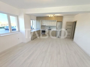 Apartament 3 camere 2 bai 1 parcare - decomandat si intabulat in Sibiu - imagine 10