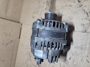 Alternator 231009096R / A003TX1781ZE 1.6 dCi Renault