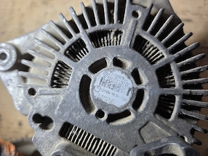 Alternator 231009096R / A003TX1781ZE 1.6 dCi Renault - imagine 4