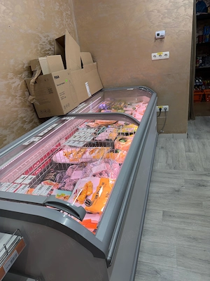 Ladă frigorifică 2.5 m lungime, 90 cm lățime