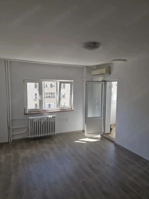 Decomandata Garsoniera Metrou Dristor