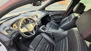 Opel Insignia Sports Tourer - imagine 9