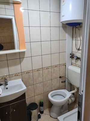 Garsoniera de închiriat in Piatra Neamț  - imagine 3