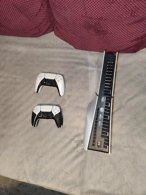 PlayStation 5 Disc Edition - imagine 2