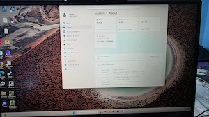 Vand laptop Lenovo Loq in stare foarte buna