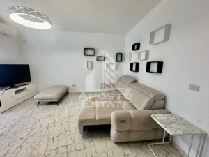 Apartament cu 2 camere, pod propriu, parcare acoperita, zona Lidl