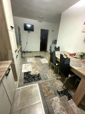 Apartament cu 1 camera decomandata, 36 mp, etaj intermediar, zona Eroilor - imagine 3