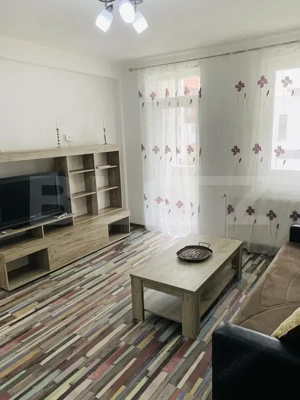 Apartament 2 camere, 45 mp, parcare, zona Cetății - imagine 2