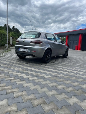 Vand alfa romeo 147  - imagine 3