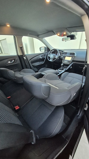 Renault Kadjar 1.5dci 110 cp Euro 6 An 2018 - imagine 18