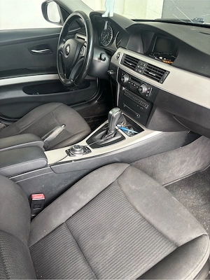 bmw seria 3 e90 2010 facelift 2.0 automat  - imagine 5