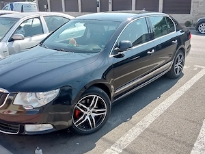 Superb2 ,2.0tdi..2009 - imagine 10