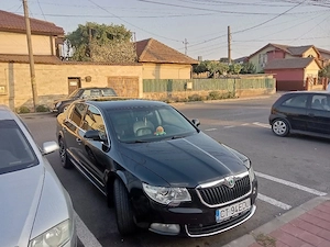 Superb2 ,2.0tdi..2009 - imagine 8