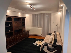 Închiriez apartament 2 camere