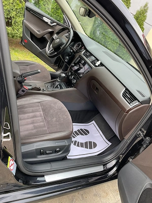  Skoda Octavia 2.0 TDI 4X4 DSG Laurin & Klement Euro 6 DSG 7+1 - imagine 8