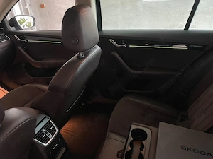  Skoda Octavia 2.0 TDI 4X4 DSG Laurin & Klement Euro 6 DSG 7+1 - imagine 10