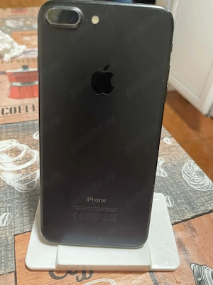 vand iPhone 7 plus 32gb 