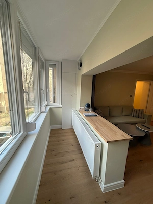 Apartament cu 2 camere DEOSEBIT, et 1 , CENTRALA, la cateva minute de  CENTRU  - imagine 18