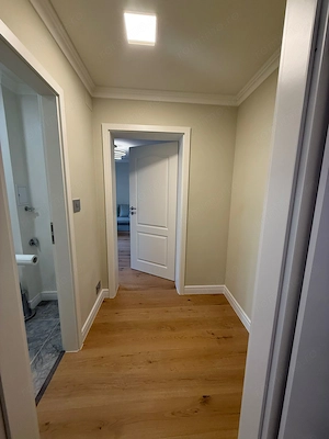 Apartament cu 2 camere DEOSEBIT, et 1 , CENTRALA, la cateva minute de  CENTRU  - imagine 14