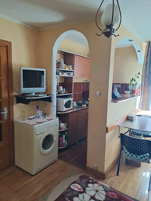 Închiriez garsoniera in Oradea Str. Lapusului 13, parter - imagine 5