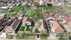 Casă în Loc. Livada cu teren 1737mp fs 20ml - imagine 2