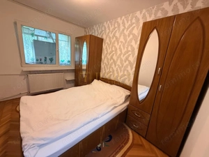 3 camere, Dacia-Circumvalatiunii, vis a vis de Scoala generala nr. 18