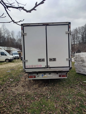 Vând sau schimb Renault master 2019 - imagine 3