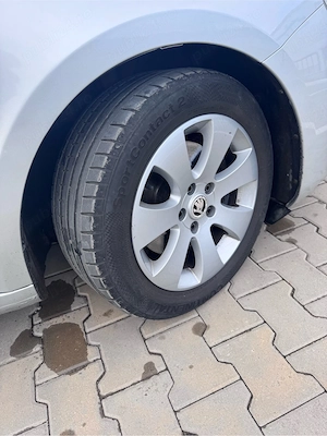 Skoda Superb - imagine 4