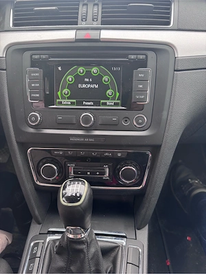 Skoda Superb - imagine 2