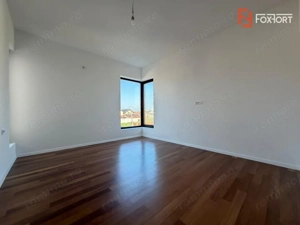 Duplex 5 camere despartit prin camera tehnica - la cheie, in Sacalaz - imagine 7