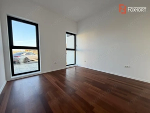 Duplex 5 camere despartit prin camera tehnica - la cheie, in Sacalaz - imagine 4