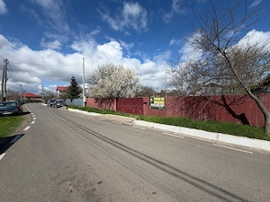 De vanzare teren si anexa in com Vanatori, Jud.Galati, sup.1100mp cu utilitati