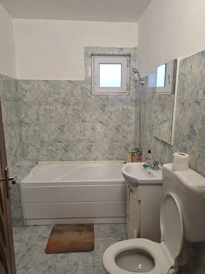 inchiriez apartament  - imagine 4