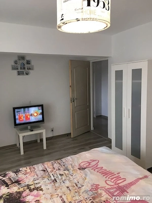 Garsoniera situata in cartierul Baneasa - imagine 4