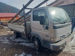 Vând Nisan cabstar din 2 km - imagine 4