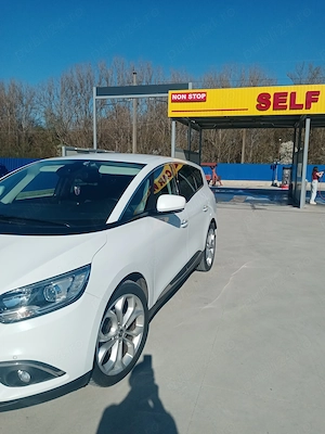 Vânzare Renault Grande Scenic 4 2020 km 175000, 7 locuri - imagine 3
