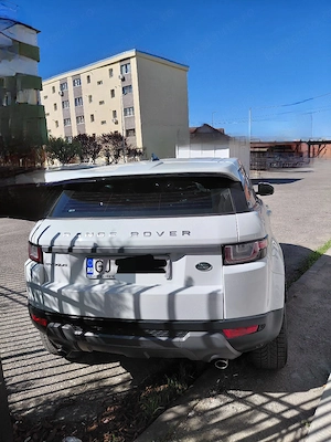 Land Rover Range Rover Evoque, un SUV care îmbină rafinamentul britanic cu performanța off-road - imagine 4