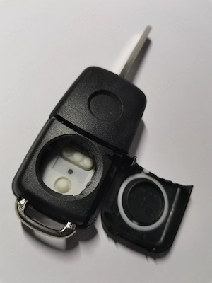 Carcasa cheie compatibil VW tip briceag, 3 butoane, LED sus