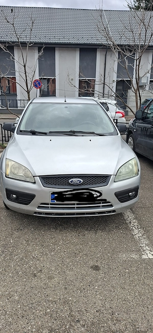 Ford focus 2005 benzina