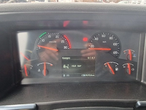 Volvo 460 EEV luna 12.2011 Standard  - imagine 3