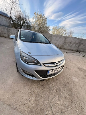 Opel astra J - imagine 5