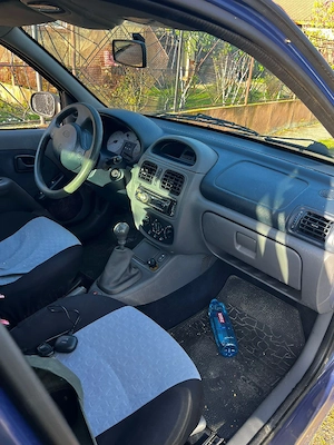 Renault Clio 1, 2 benzina.  2001 - imagine 5