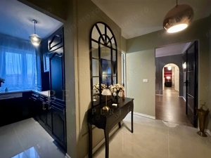 Apartament cu 3 camere, mobilat și utilat - zona Cetății - imagine 4