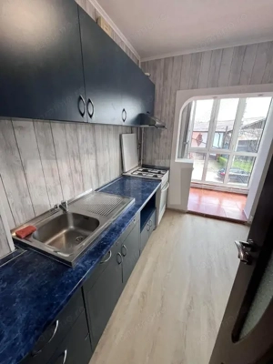 Apartament decomandat, 52 mp, zona Rovine - imagine 6