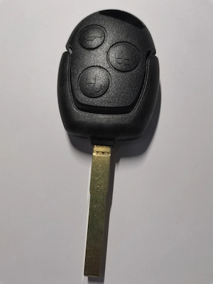 Carcasa pentru Cheie Ford cu 3 Butoane si Suport Baterie Negru