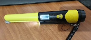 Detector de metal pentru cautatori de comori Ecran LCD vibratie sunet