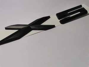 Sigla Logo BMW X5 negru mat ABS emblema portbagaj