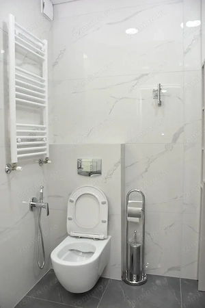 Garsoniera Piata Romana