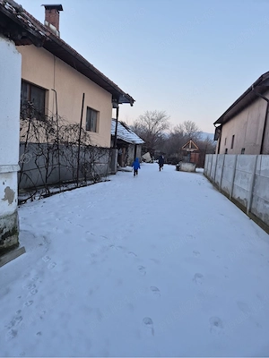 Vând casa in Pestisani - imagine 4